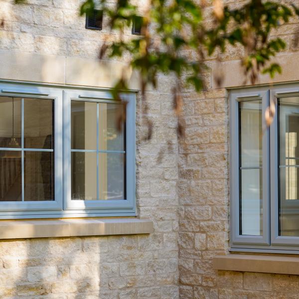 Casement window 