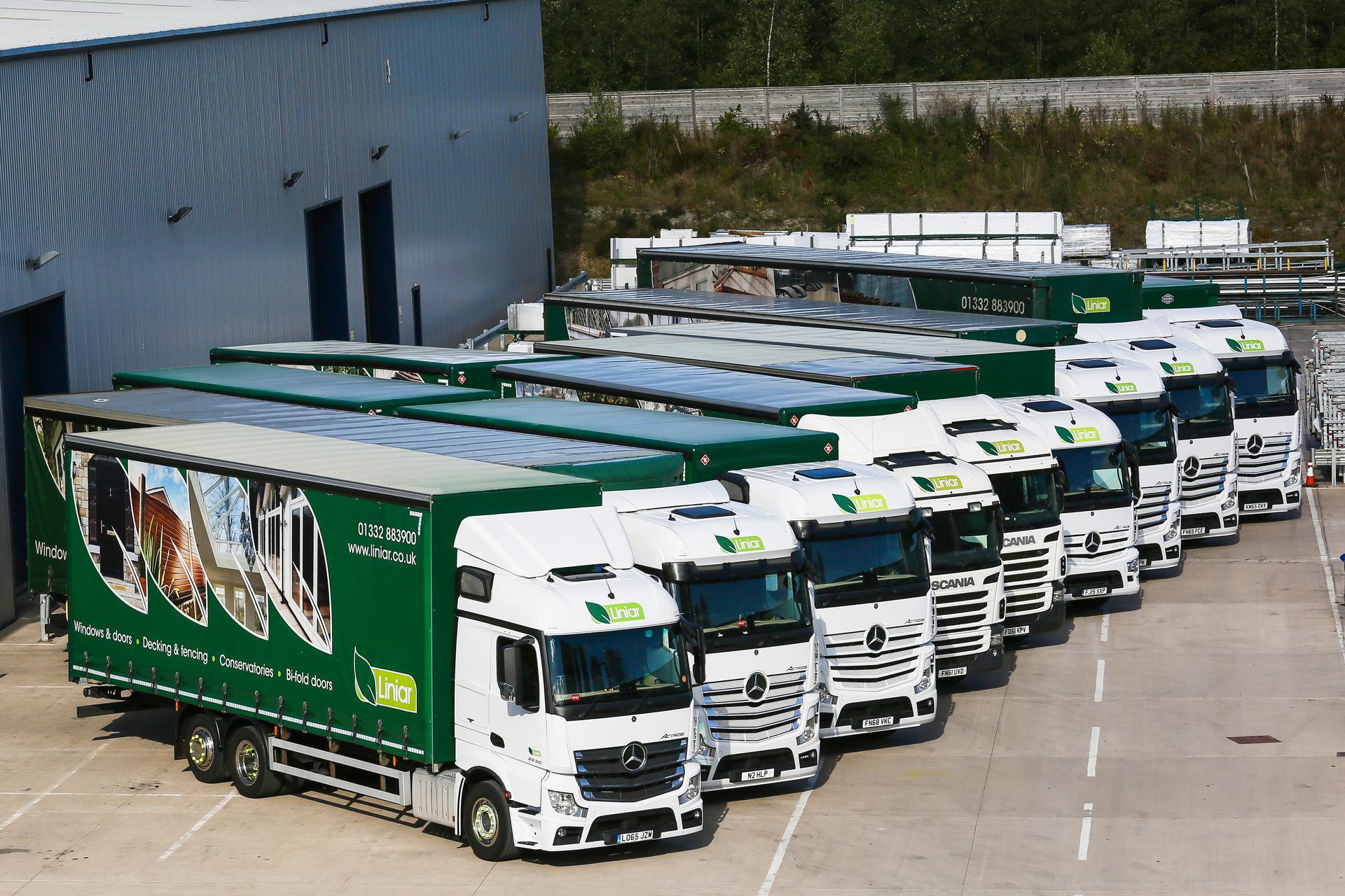 Lorries in Liniar fleet