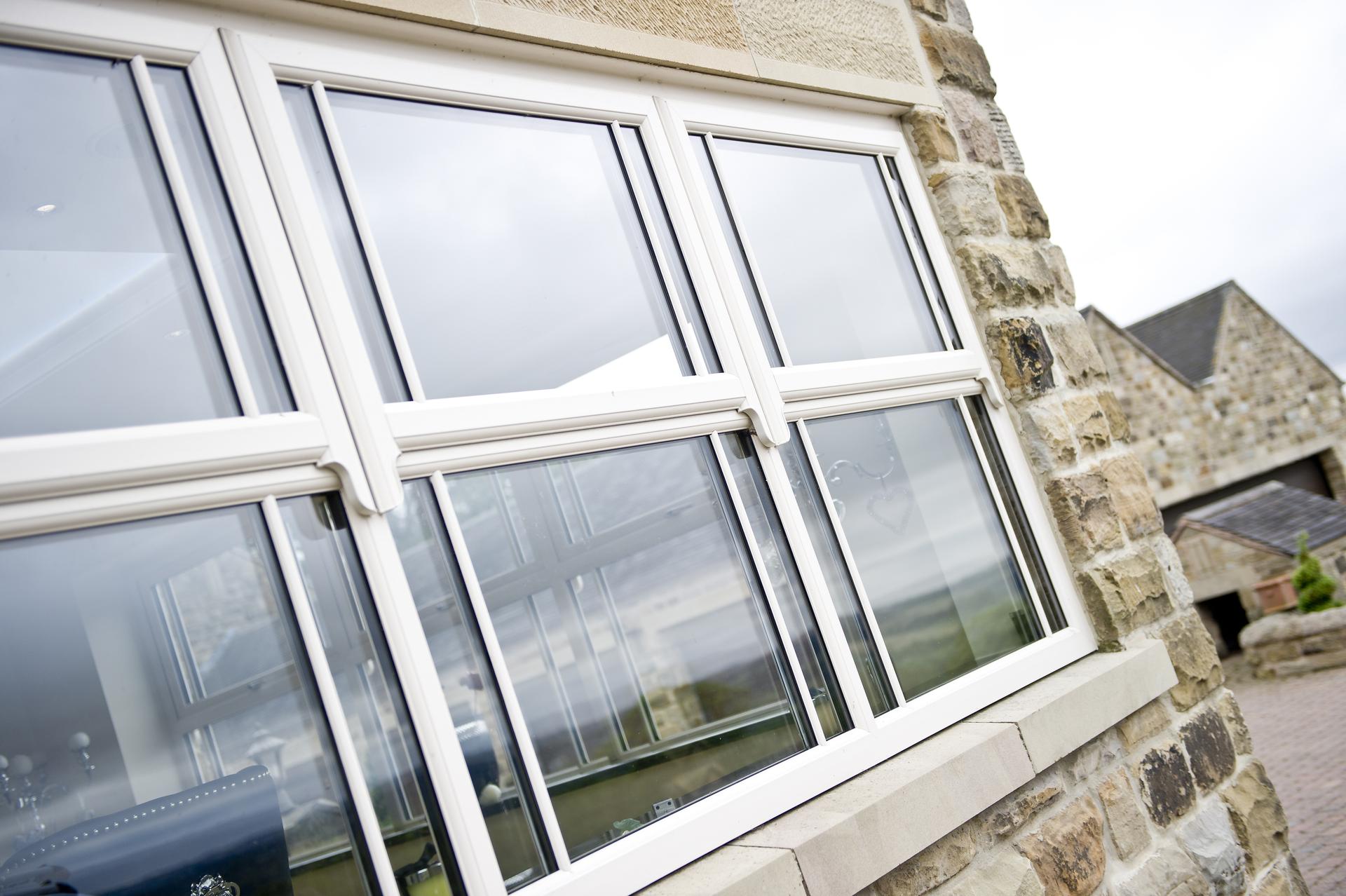 Liniar mock sash windows 